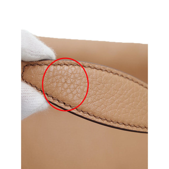 Gucci Soho Interlocking G Chain Shoulder Bag Beige Ivory - Picture 6 of 9